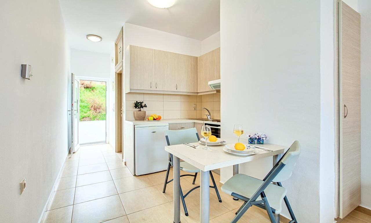 Fodele Beachfront Apts, Βy Idealstay Experience 외부 사진